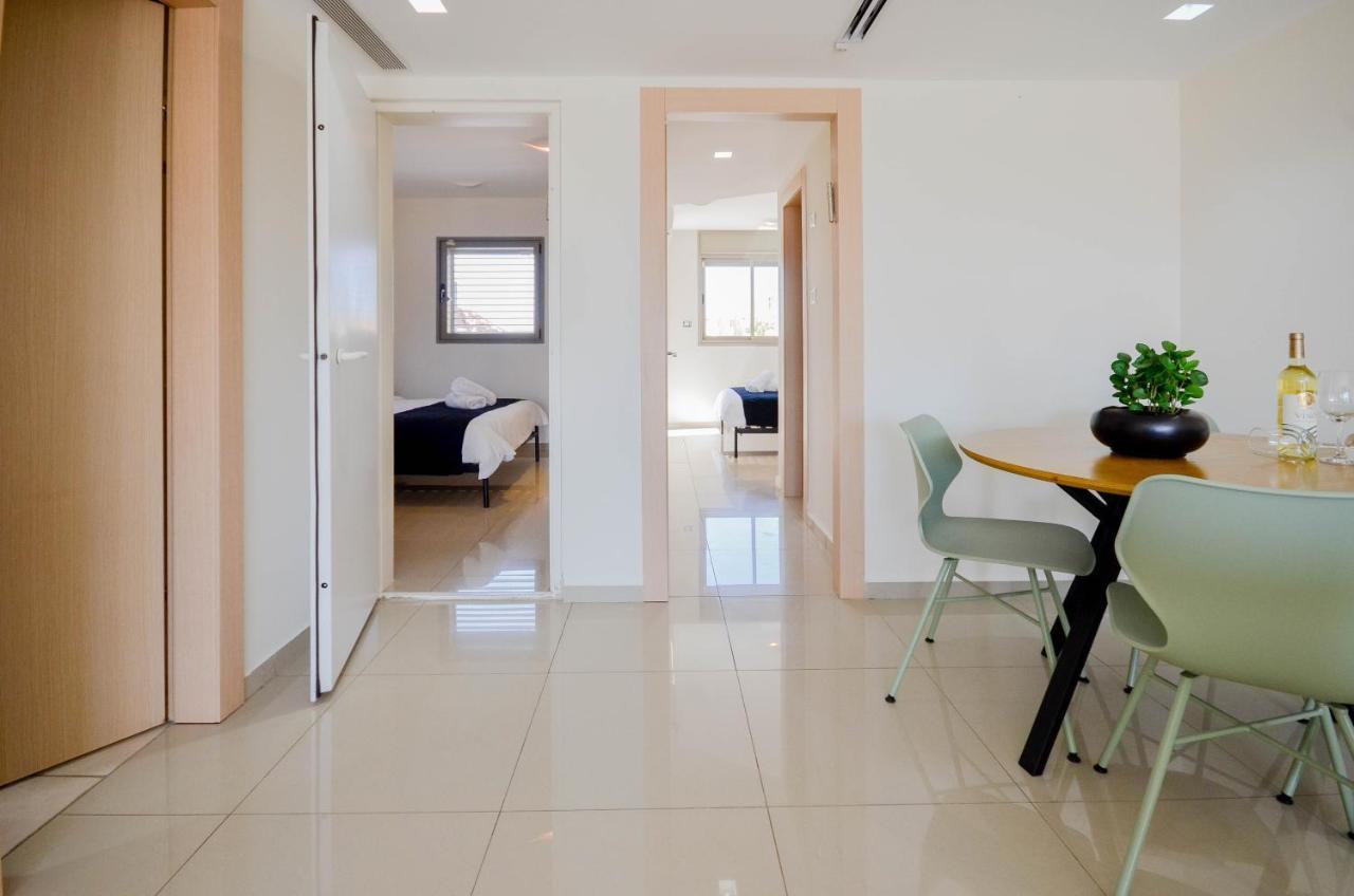 Apartamento Yalarent Eucalyptus 2Br & Balcony Apt Eilat Exterior foto