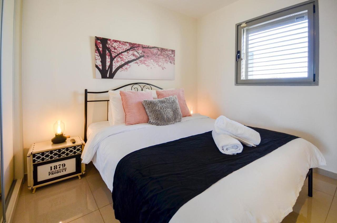 Apartamento Yalarent Eucalyptus 2Br & Balcony Apt Eilat Exterior foto
